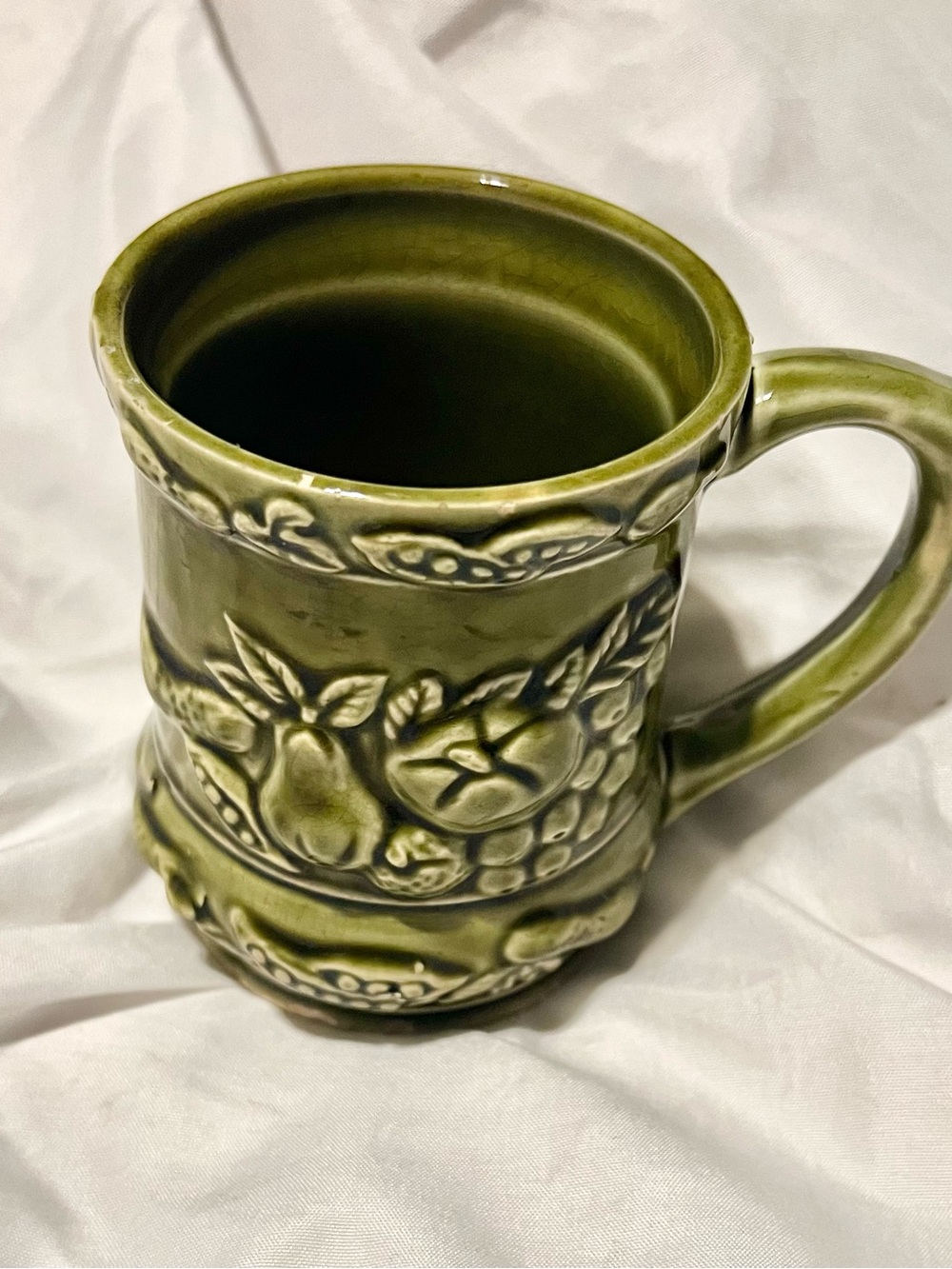 Miid Century Green Ceramic Embossed Fruit Pattern Mug